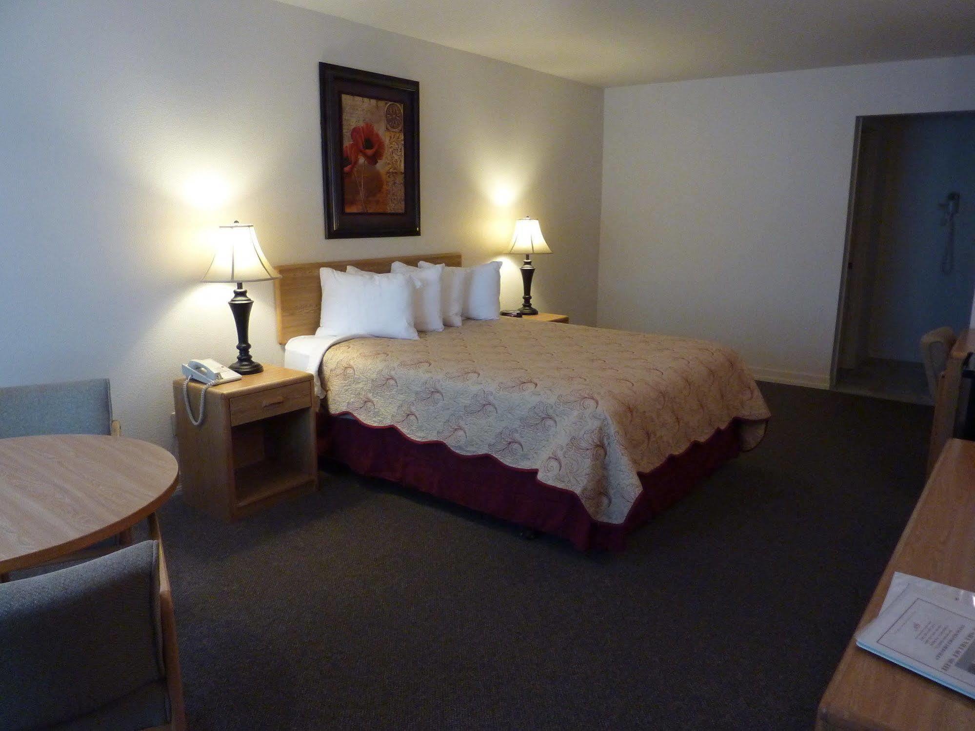 Mill Village Motel Eatonville Ngoại thất bức ảnh